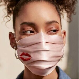 NWT SLIP Pure Silk Adult Pleated Face Covering Red Kiss